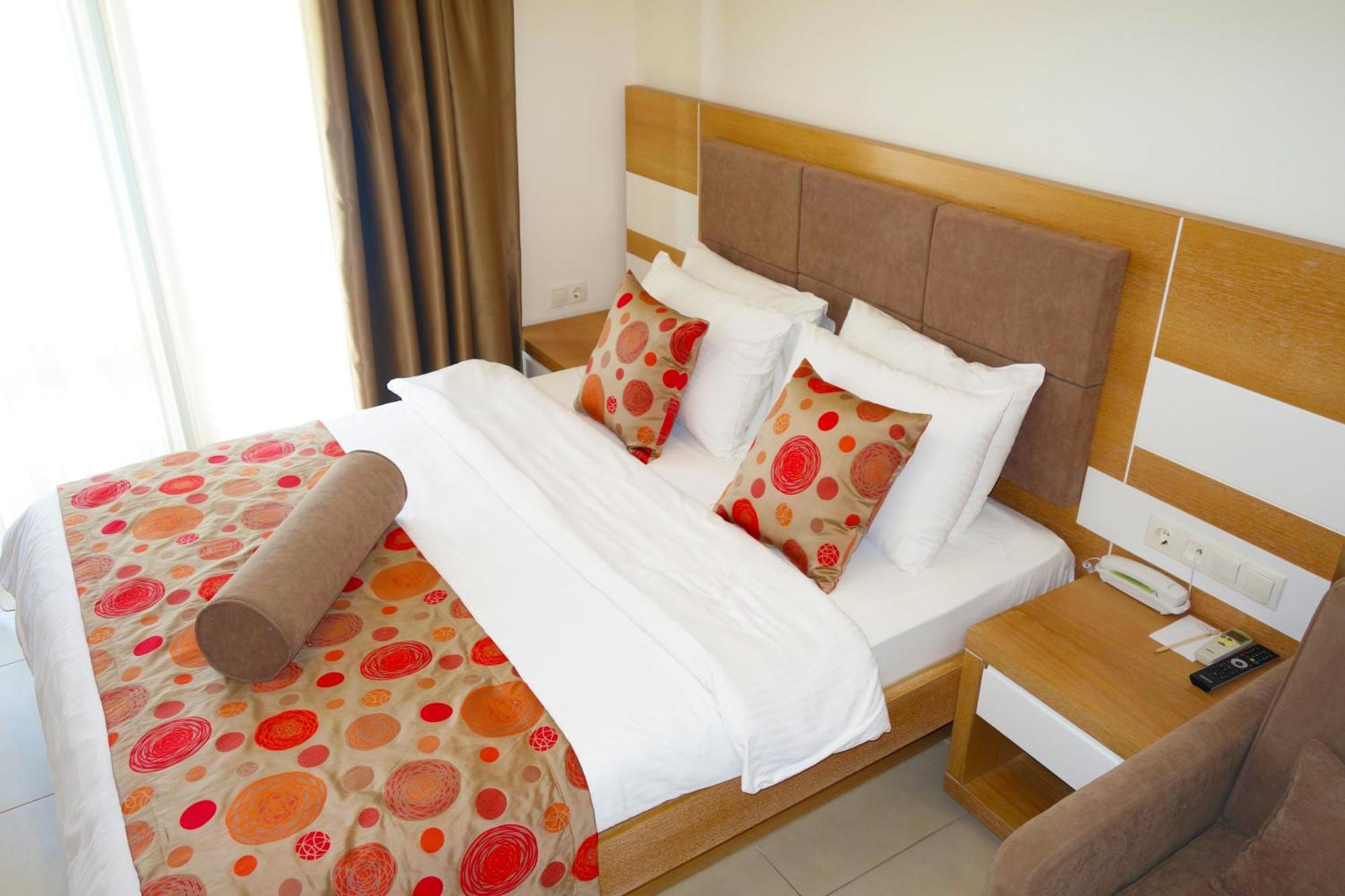 Zest Exclusive Hotel & Spa 오르타켄트 객실 사진