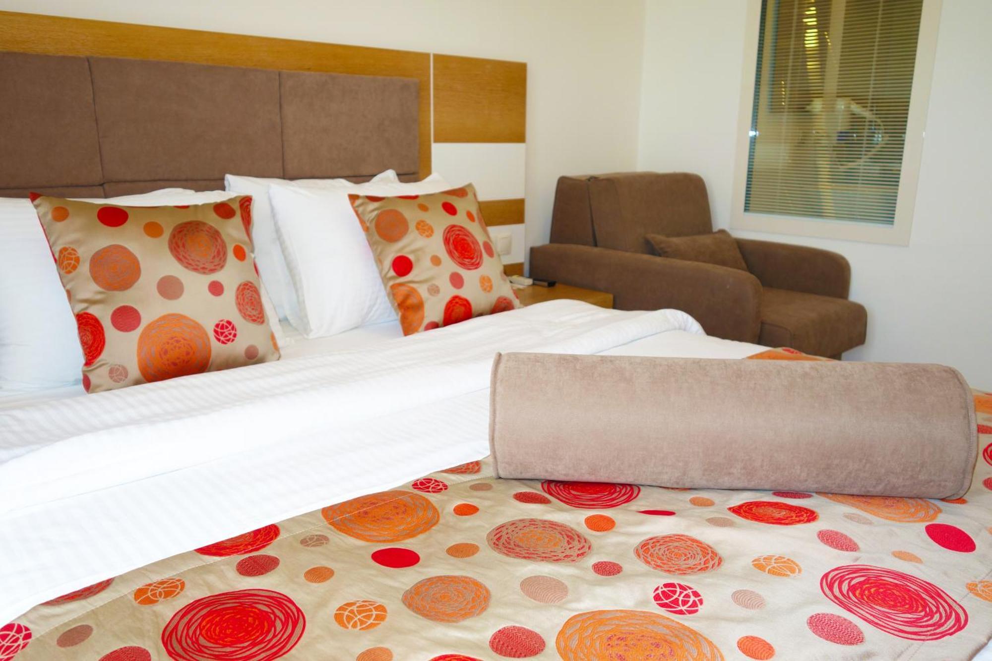 Zest Exclusive Hotel & Spa 오르타켄트 객실 사진